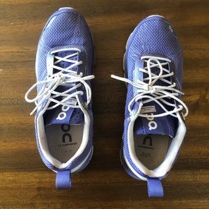 On Cloudsurfer women’s running shoe size 8